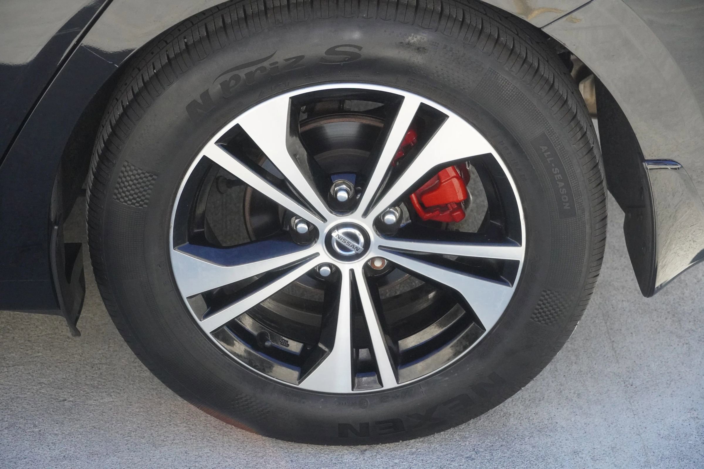 Used 2020 Nissan Sentra SV w/ Trunk Package image 23