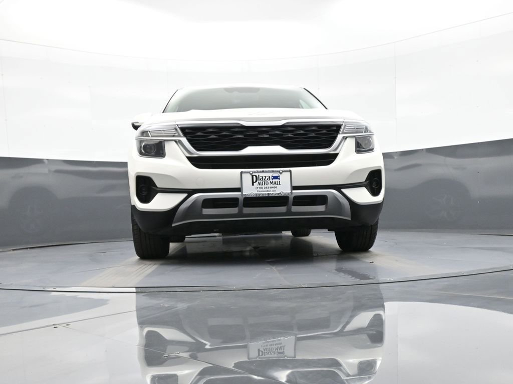 Certified 2022 Kia Seltos EX image 27