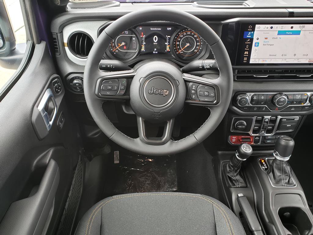 New 2026 Jeep Gladiator Sport AWD/4WD image 16