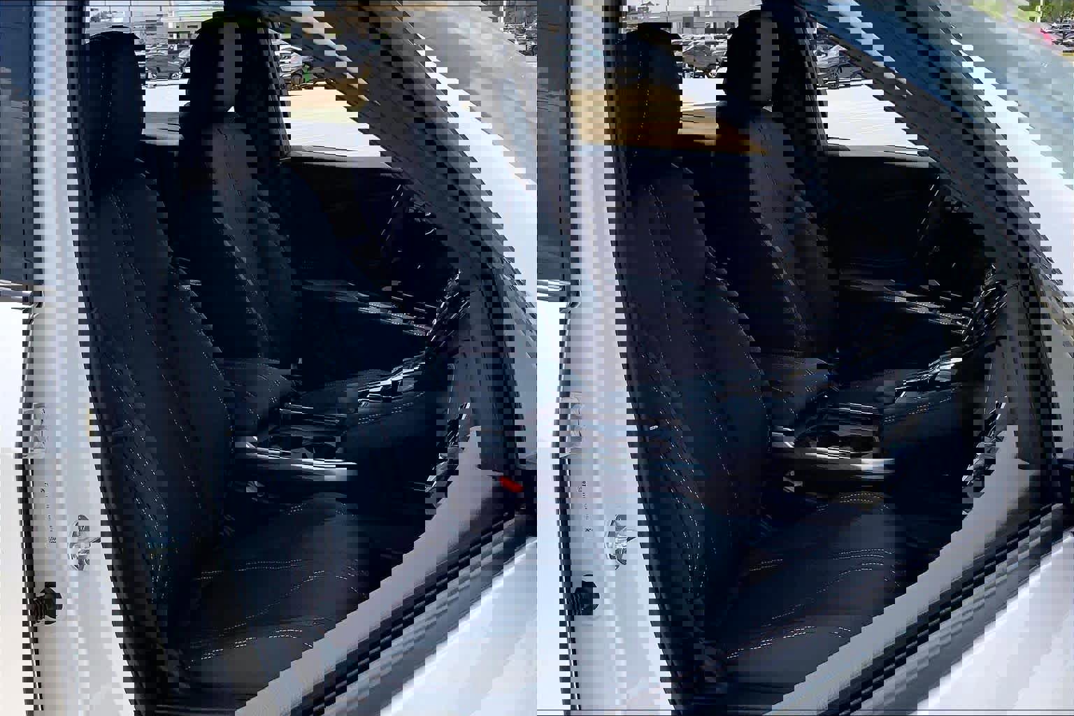 Used 2026 Acura RDX SH-AWD image 9