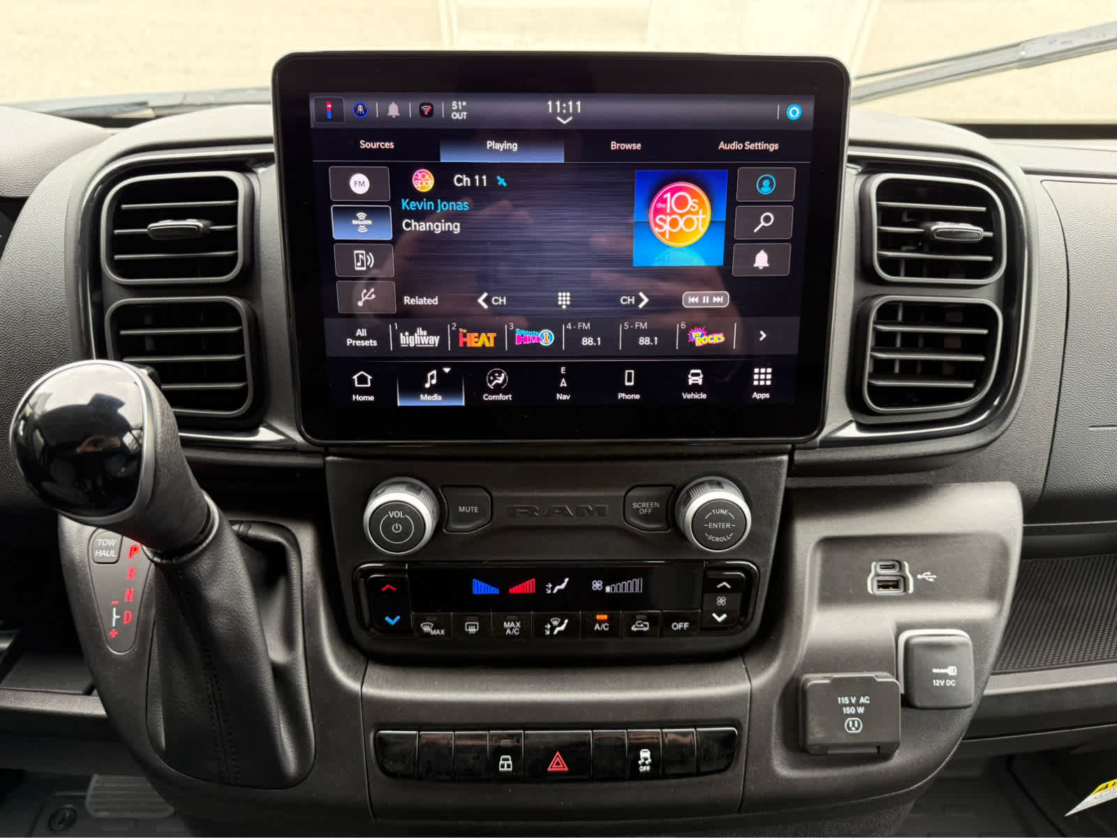 New 2026 RAM ProMaster 1500 w/ Premium Convenience Group image 20