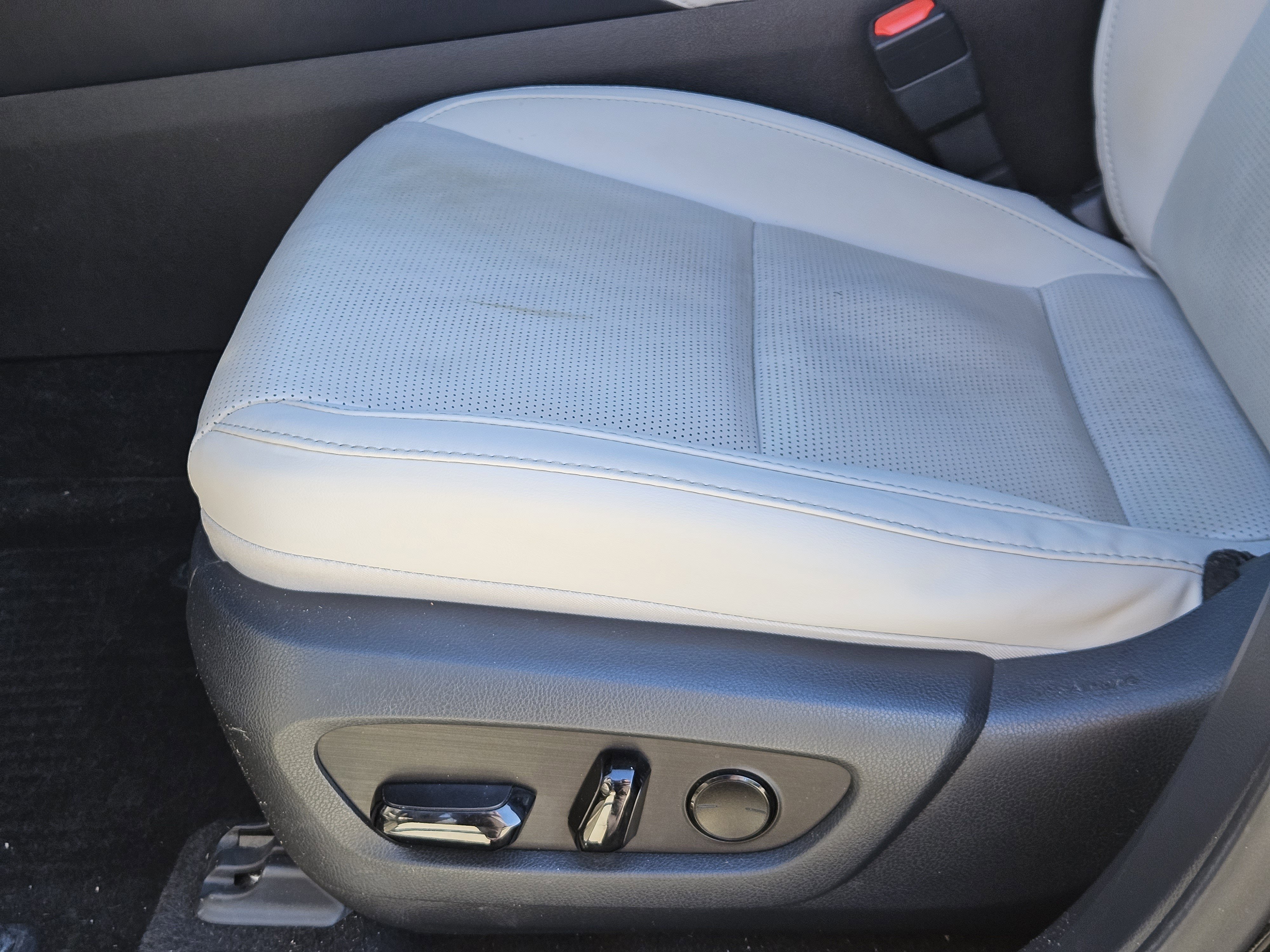 Used 2023 Lexus RX 350 FWD image 26