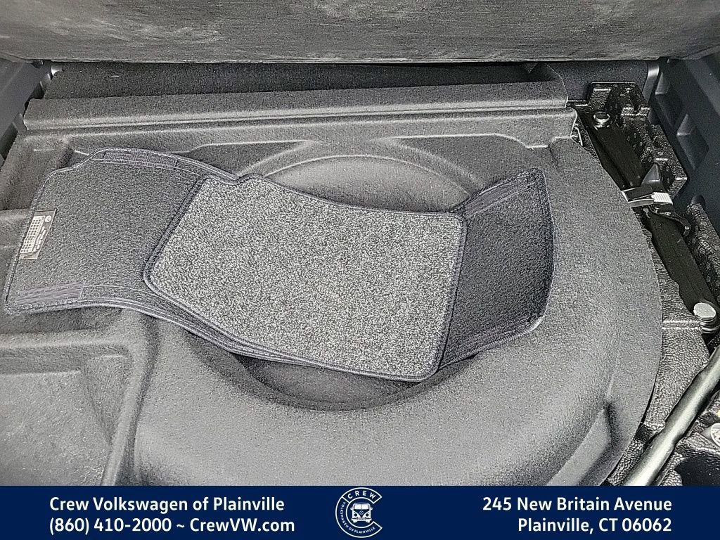 Certified 2025 Volkswagen Atlas Cross Sport SE image 53