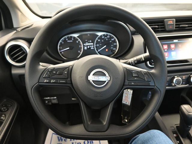 Used 2025 Nissan Versa S w/ Trunk Package FWD image 19