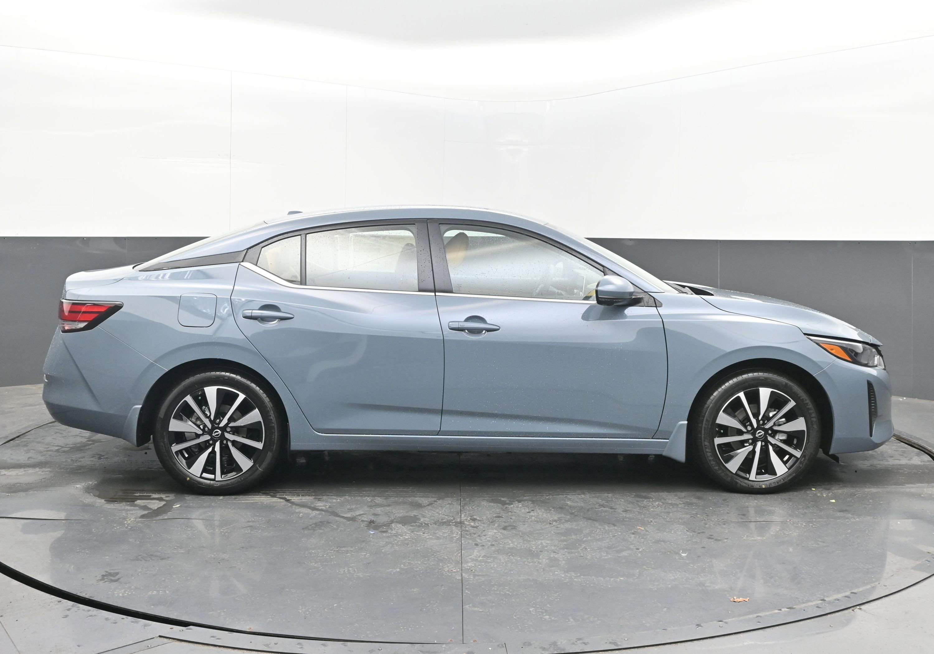 New 2025 Nissan Sentra SV w/ SV Premium Package image 8