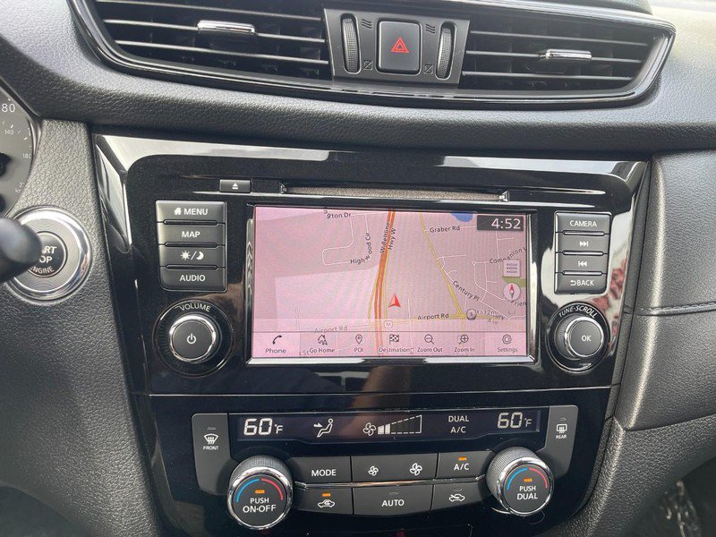 Used 2019 Nissan Rogue SV w/ Premium Package FWD image 32