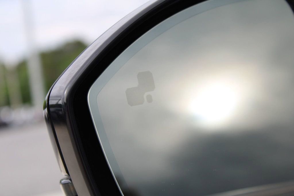 Used 2020 Jaguar E-PACE image 27