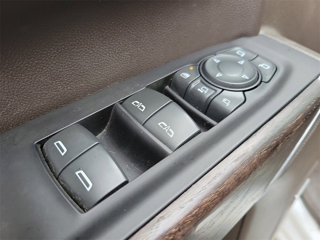 Used 2022 GMC Sierra 3500 Denali w/ Denali Ultimate Package image 20