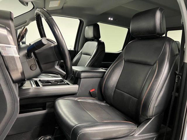 Used 2024 Ford F350 Lariat image 22