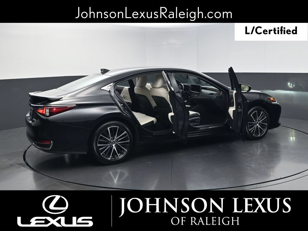 Certified 2024 Lexus ES 300h w/ Premium Package FWD image 31