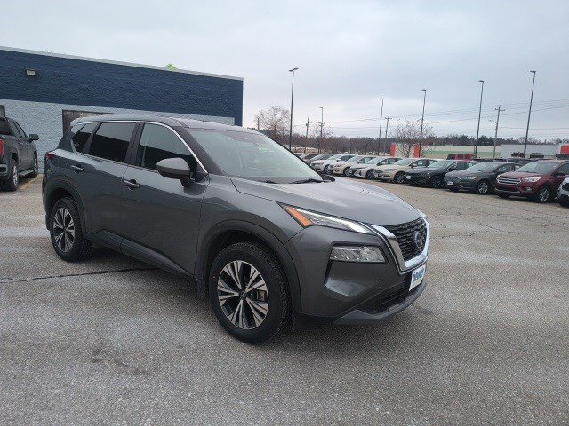 Used 2023 Nissan Rogue SV image 7