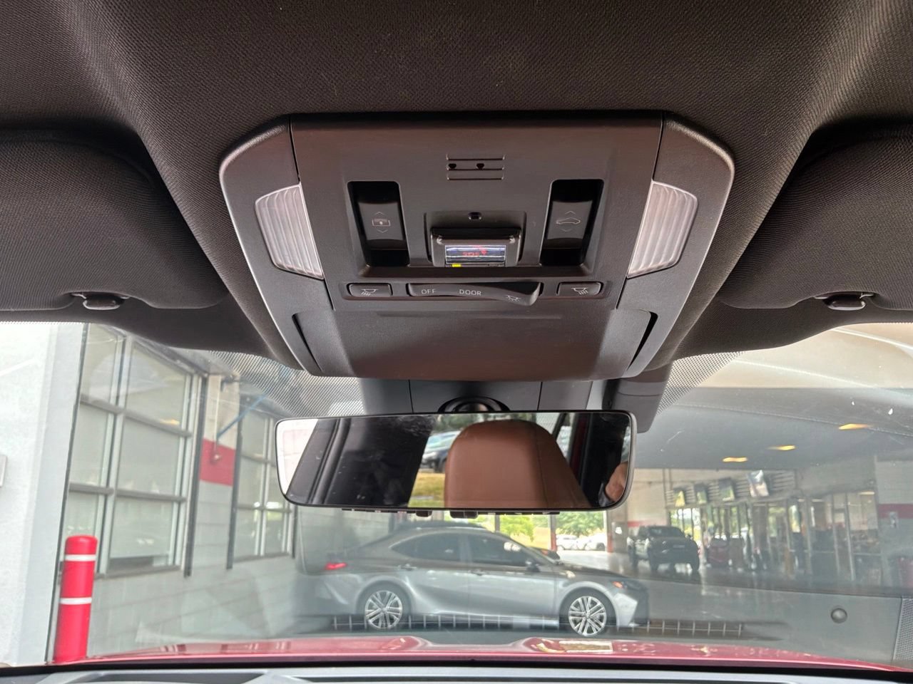 Used 2023 Toyota Highlander Platinum FWD image 19