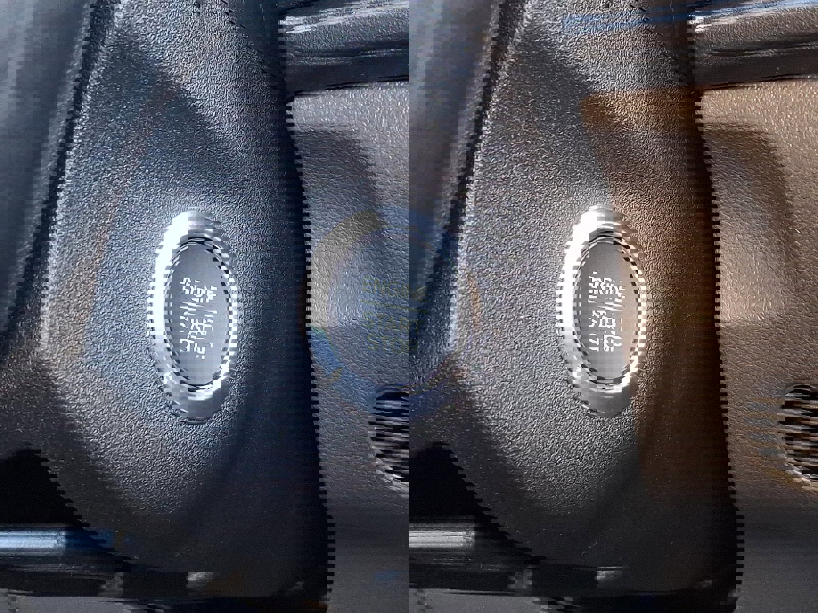 New 2026 Ford Transit 250 148 Medium Roof w/ Load Area Protection Package image 20