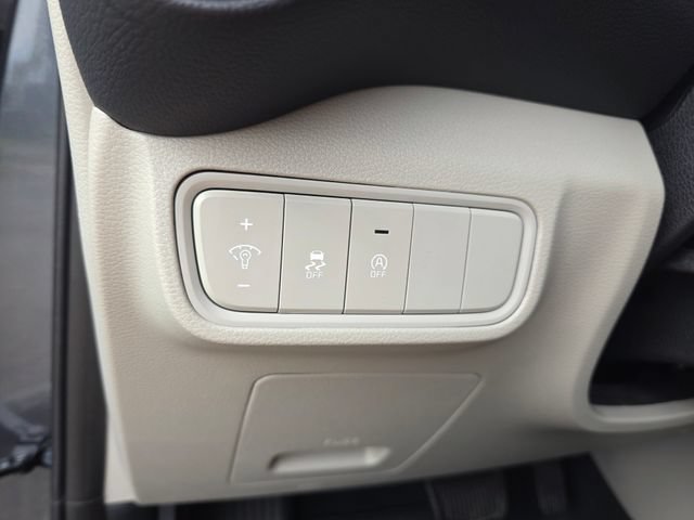 Certified 2025 Kia Soul LX w/ LX Technology Package FWD image 25