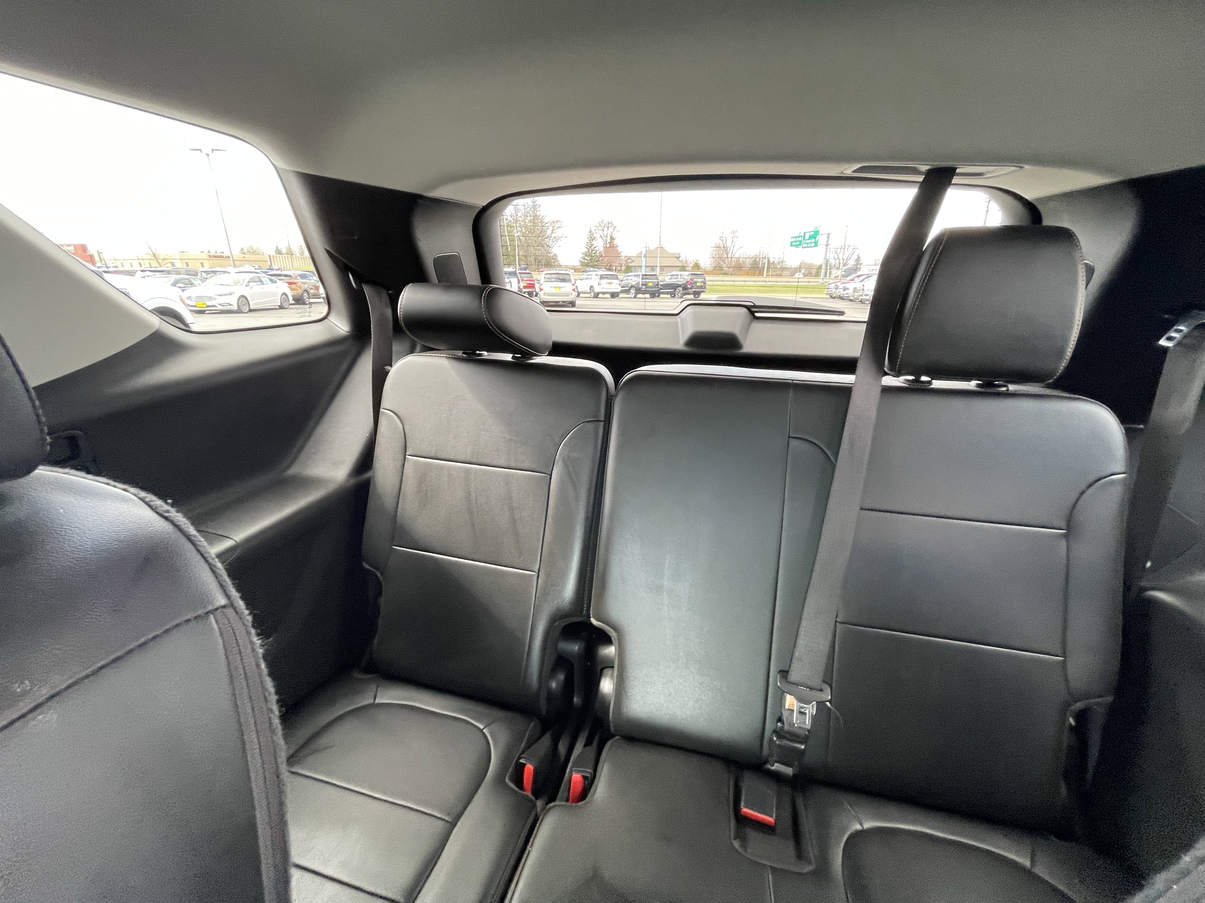 Used 2019 Chevrolet Traverse RS w/ LPO, 'HIT The Road' Package AWD/4WD image 30
