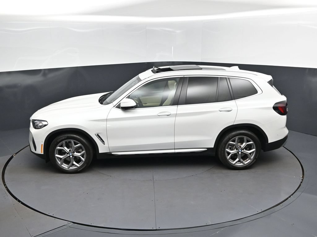 Certified 2024 BMW X3 sDrive30i w/ Premium Package RWD image 32
