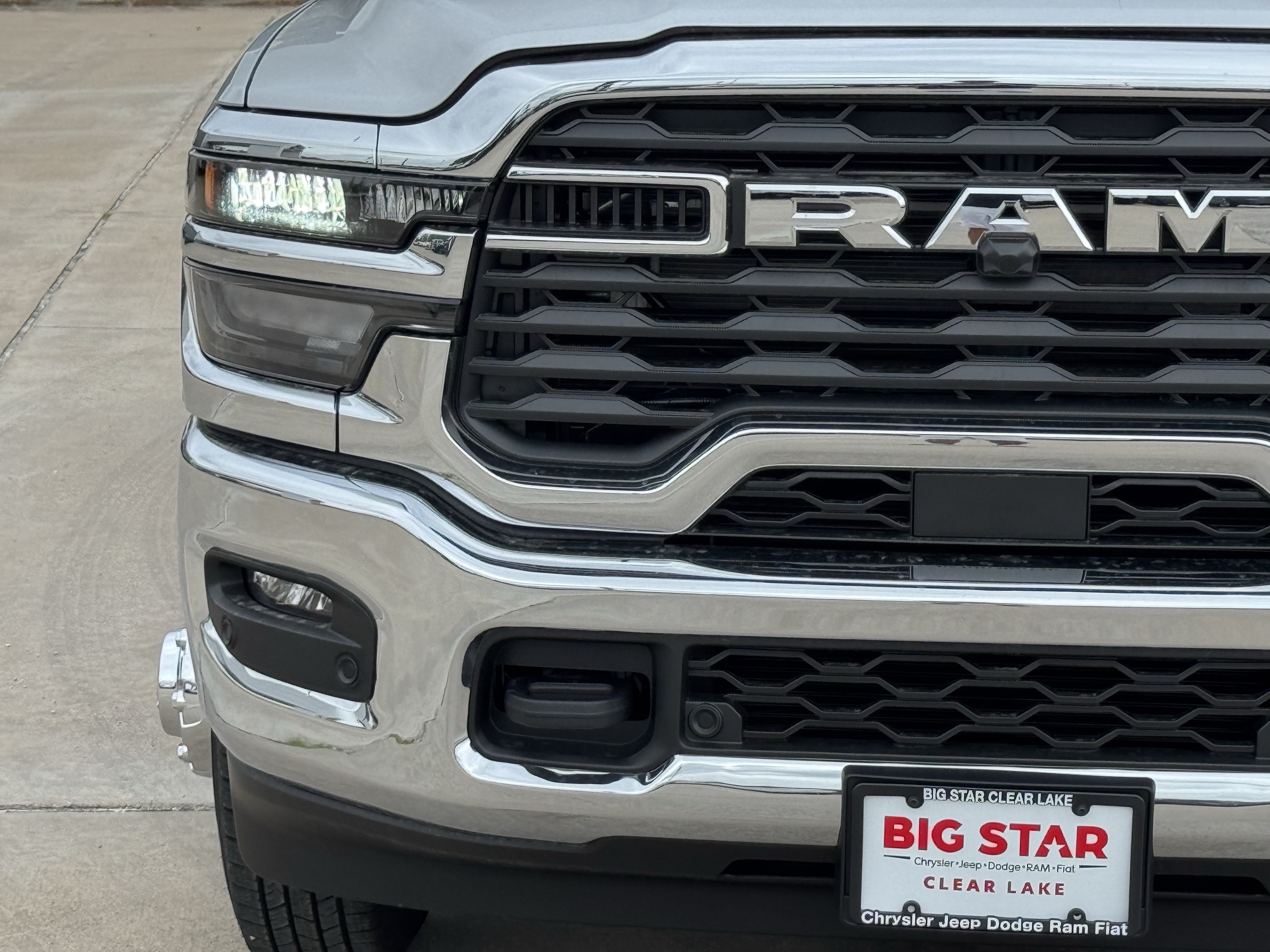 New 2026 RAM 3500 Tradesman AWD/4WD image 6