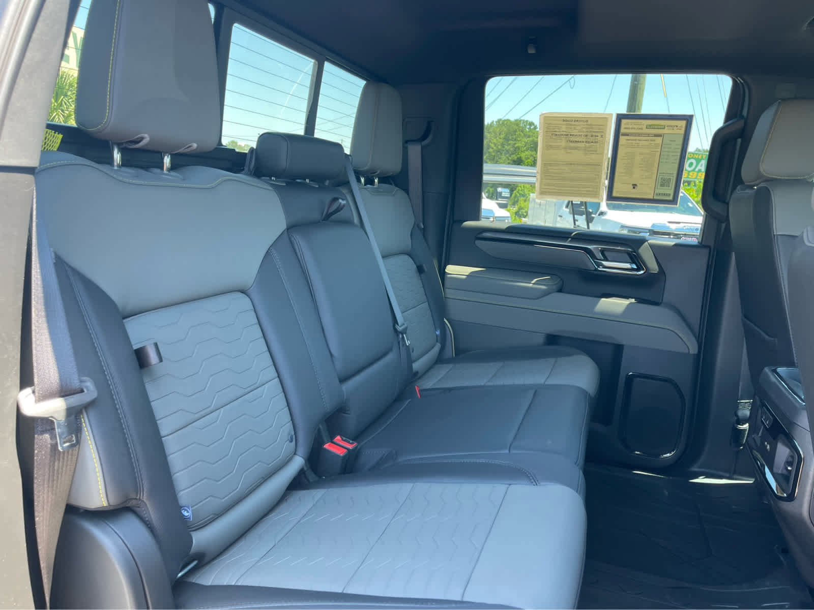 Used 2026 Chevrolet Silverado 2500 ZR2 w/ LPO, Dark Essentials Package AWD/4WD image 23