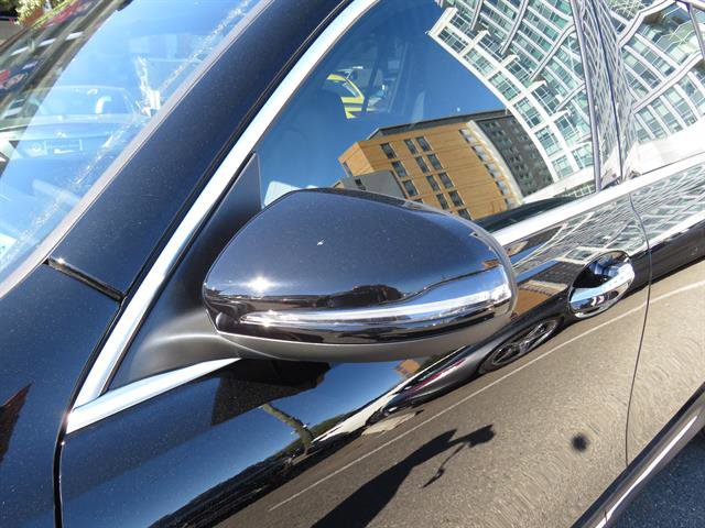 Used 2025 Mercedes-Benz GLB 250 4MATIC image 26