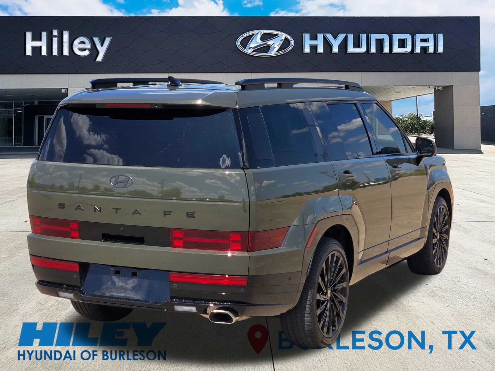 Used 2024 Hyundai Santa Fe Calligraphy FWD image 4