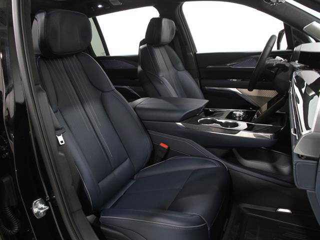 New 2026 Cadillac Escalade IQ Luxury 2 w/ LPO, Floor Liner Package image 20