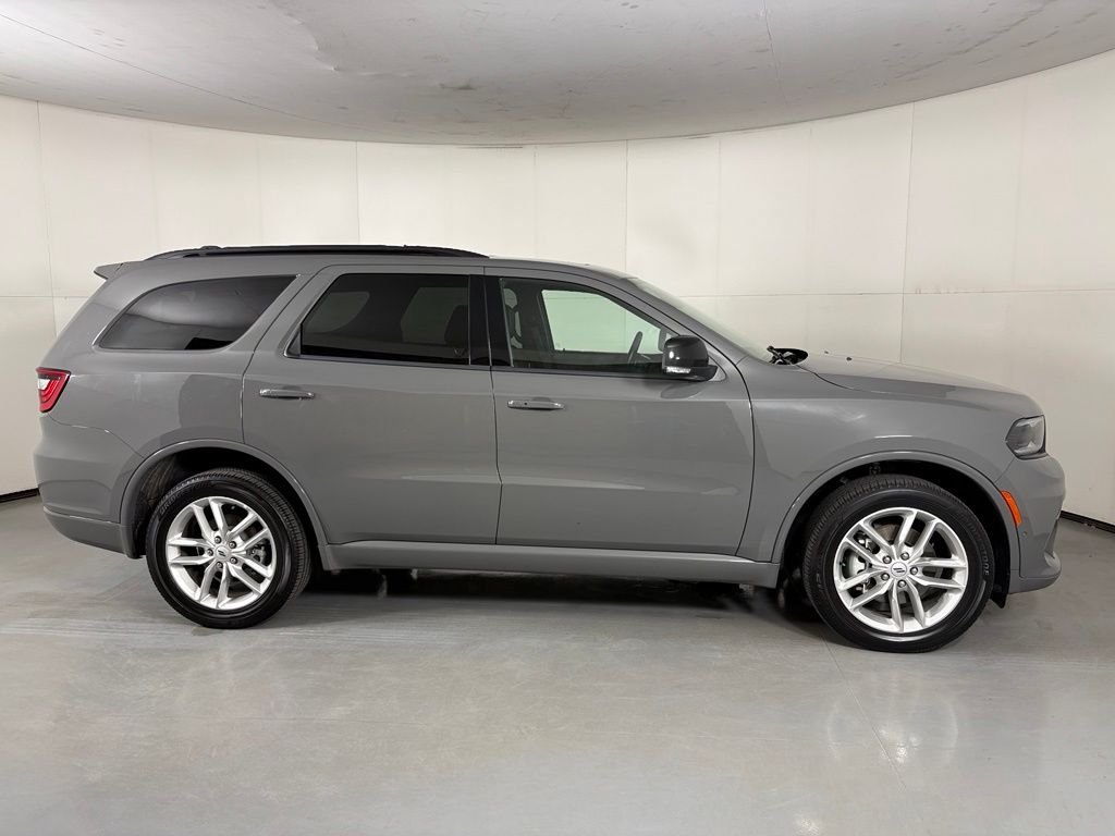 Used 2025 Dodge Durango GT AWD/4WD image 9