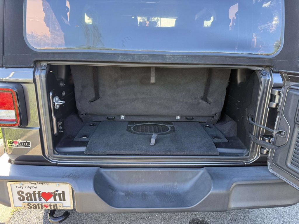 Used 2021 Jeep Wrangler Sport AWD/4WD image 33