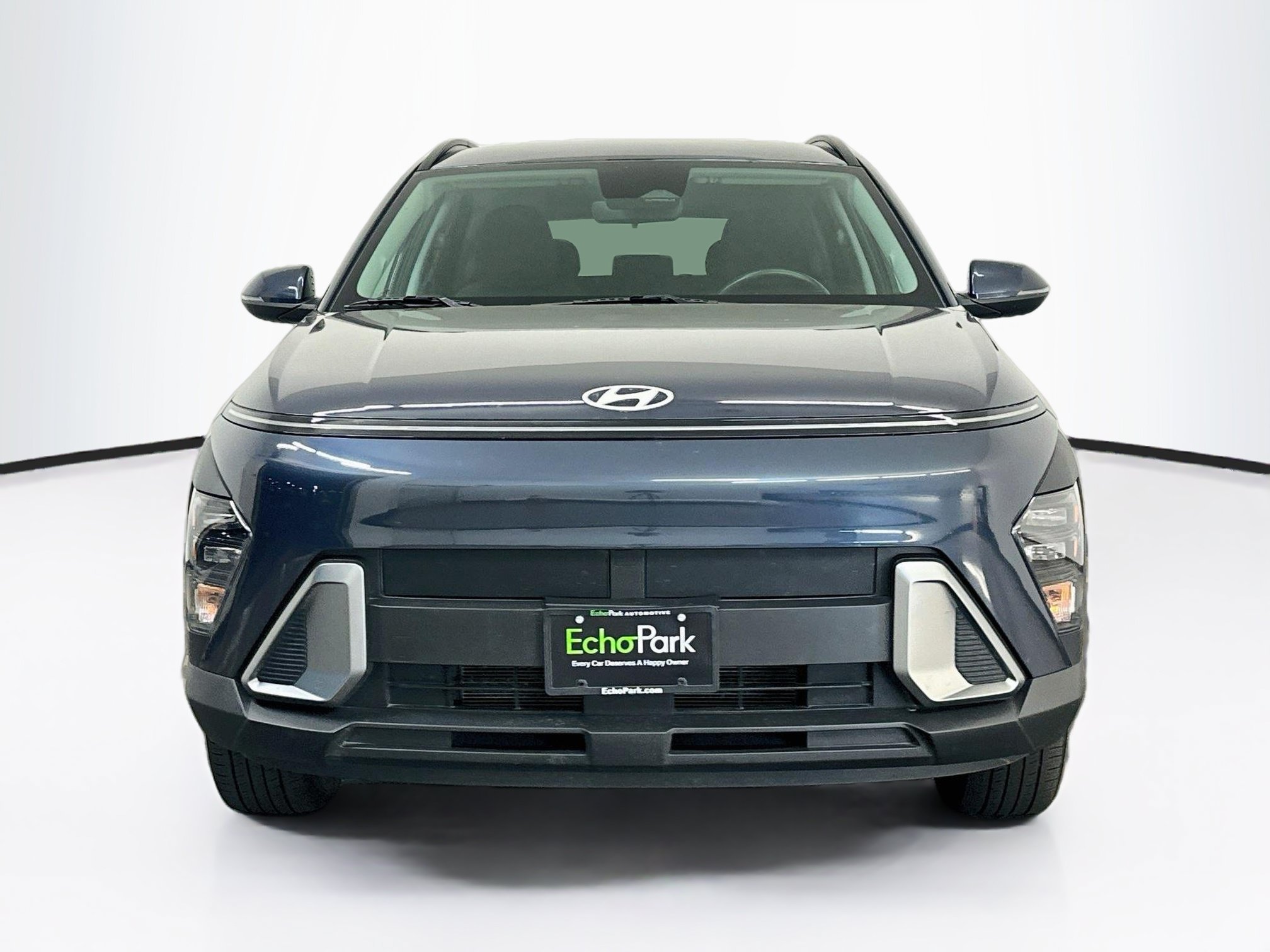 Used 2025 Hyundai Kona SEL AWD/4WD image 2