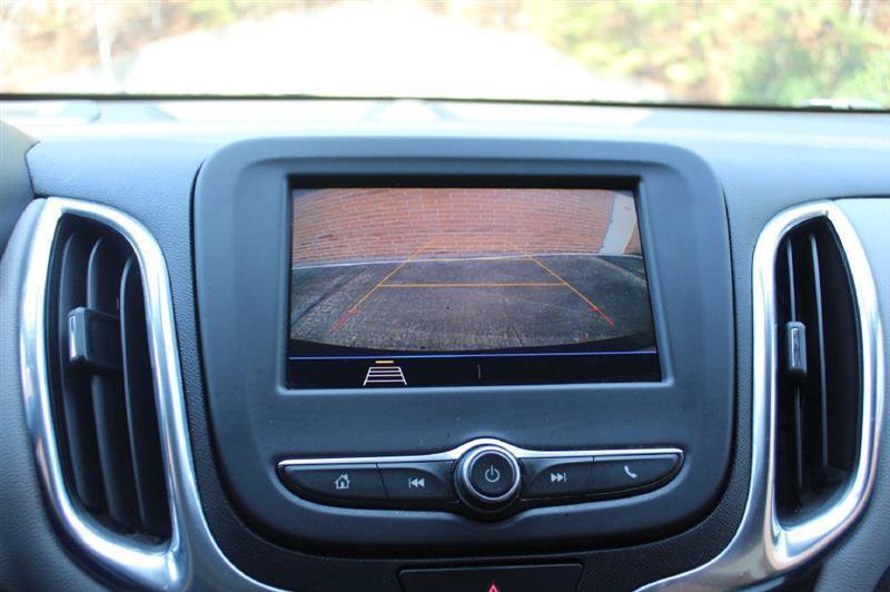 Used 2021 Chevrolet Equinox LT FWD image 21