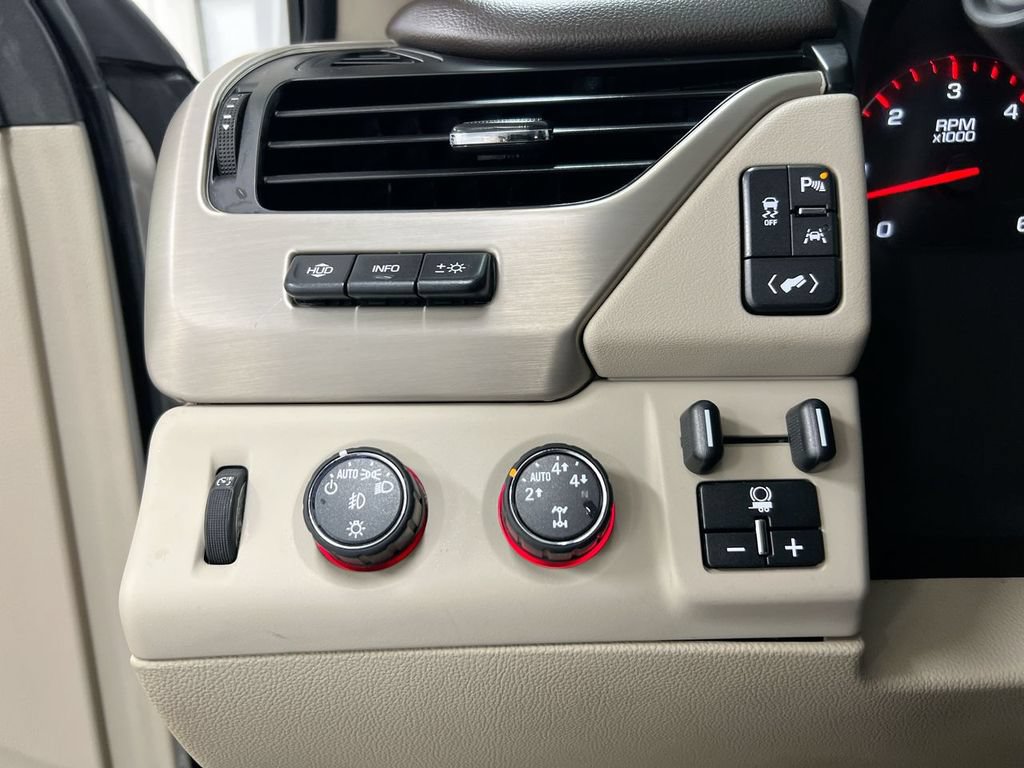 Used 2016 GMC Yukon Denali w/ Open Road Package AWD/4WD image 19