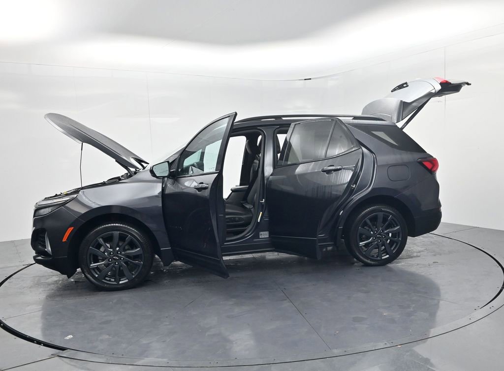 Used 2023 Chevrolet Equinox RS image 58