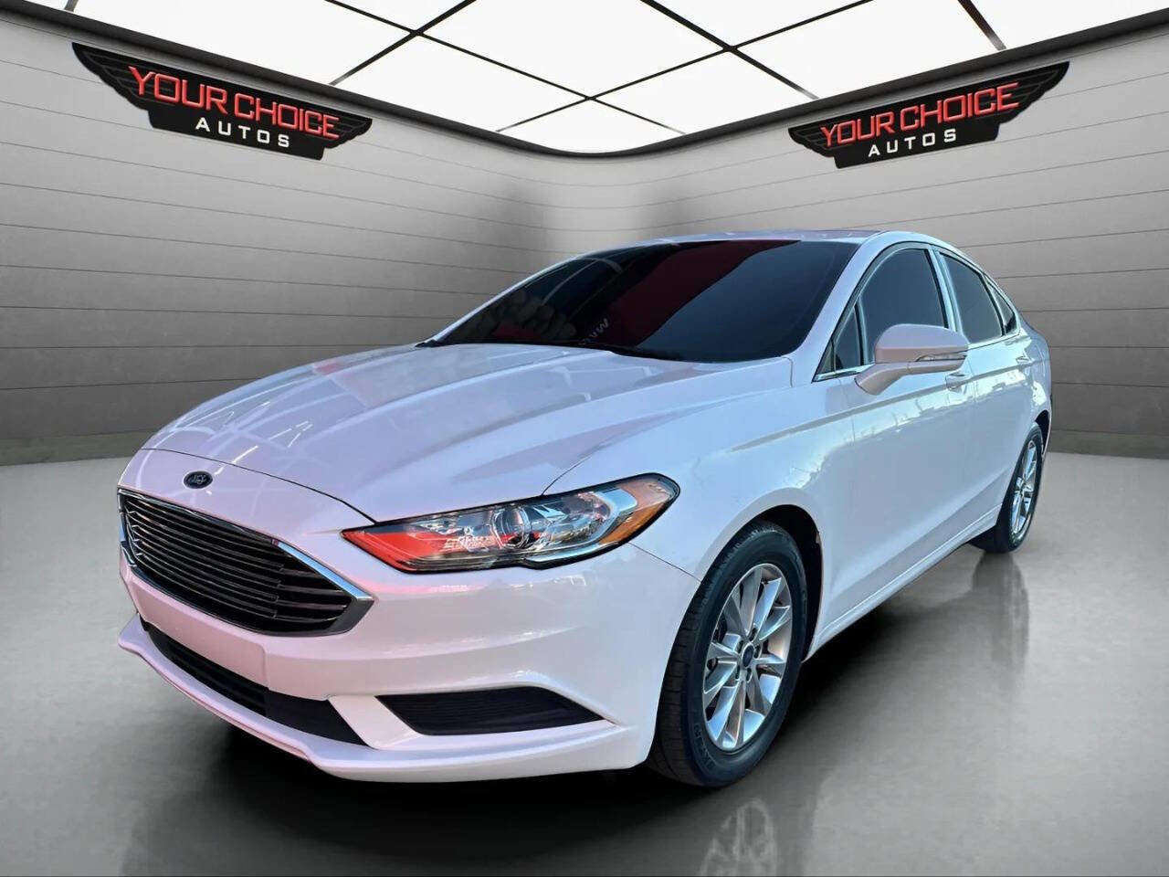 Used 2017 Ford Fusion SE w/ Fusion SE Technology Package image 1