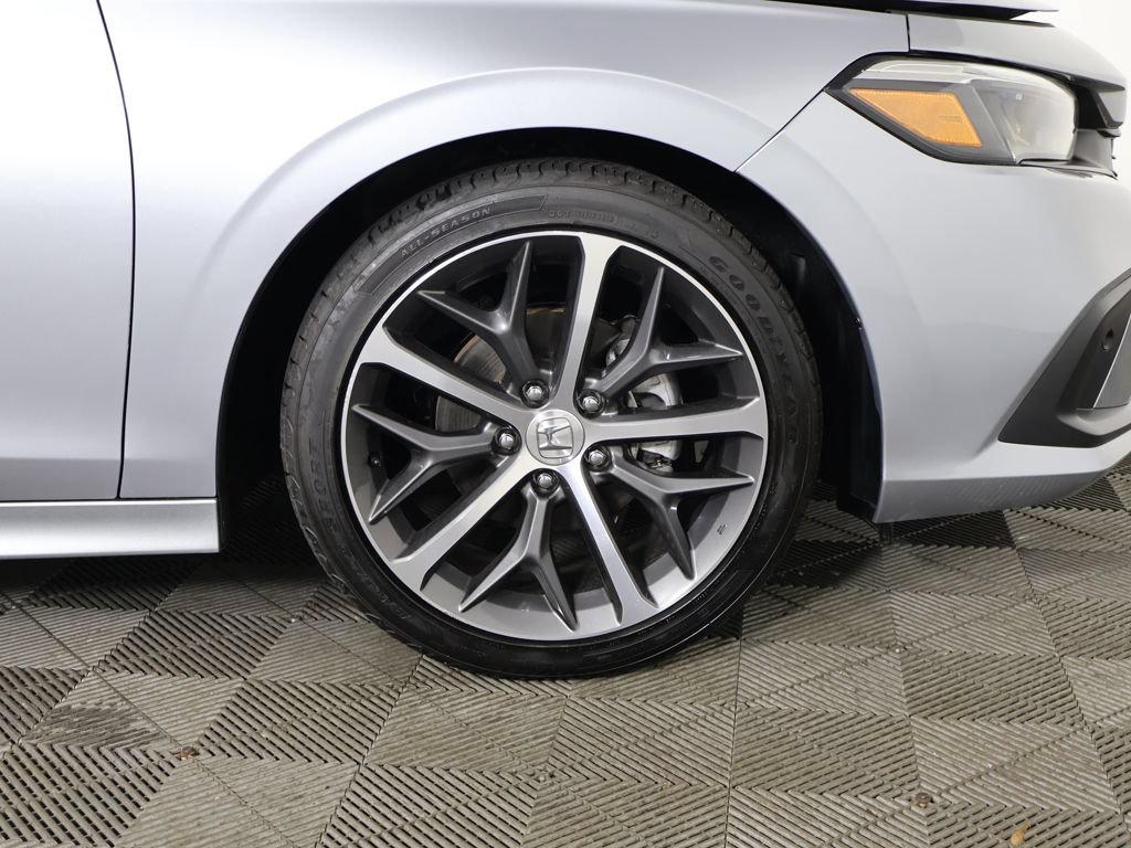 Used 2023 Honda Civic Touring image 24