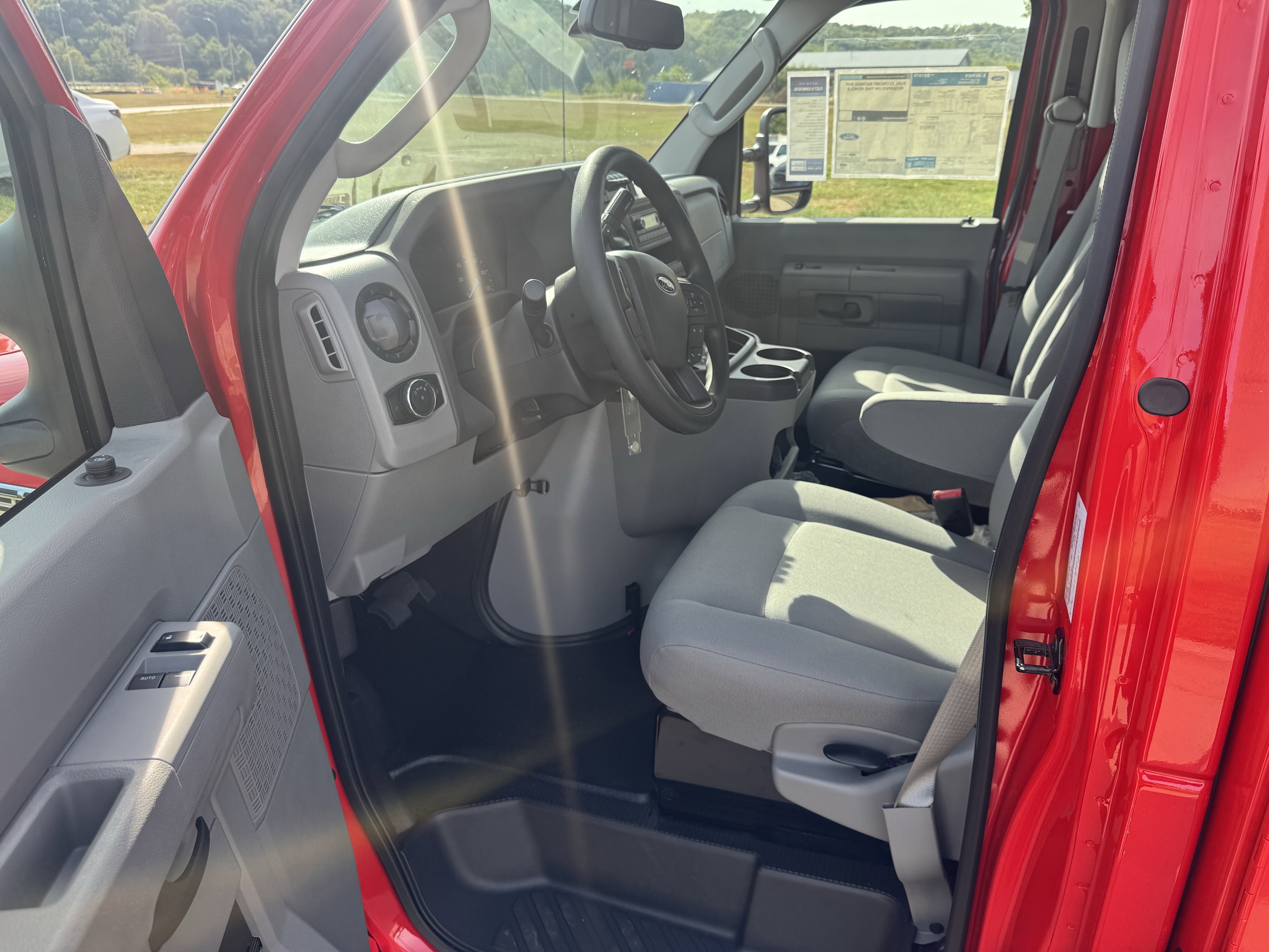 New 2026 Ford E-350 and Econoline 350 Super Duty w/ Power Equipment Group image 11