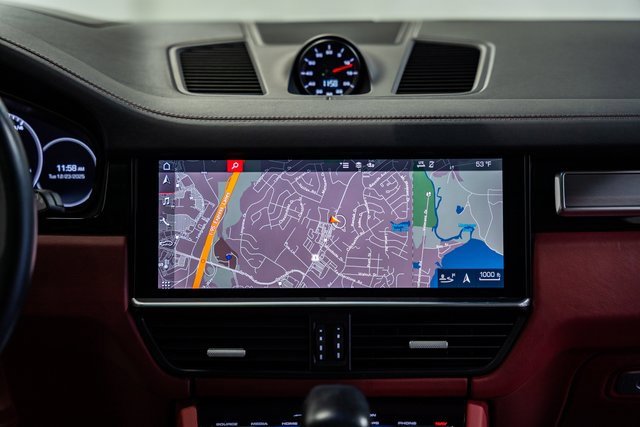 Used 2021 Porsche Cayenne Turbo image 17