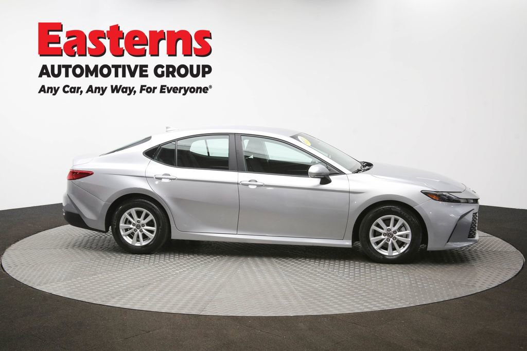 Used 2025 Toyota Camry LE image 48