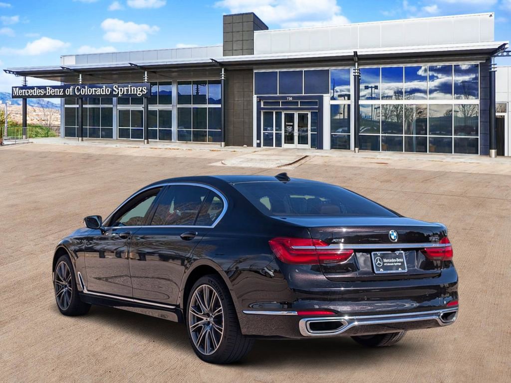 Used 2016 BMW 750i xDrive image 5