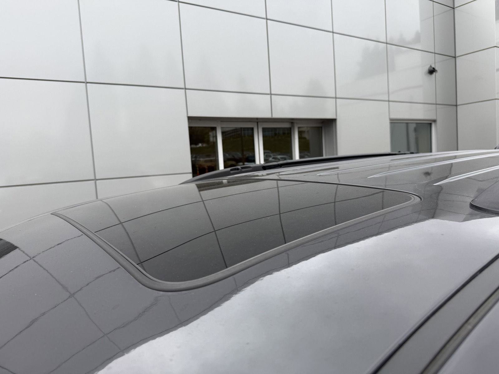 Used 2024 Dodge Durango GT AWD/4WD image 9