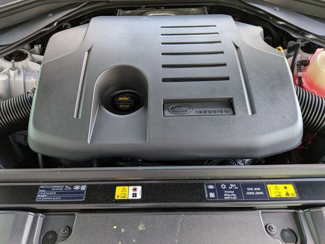 New 2026 Land Rover Range Rover SE image 16