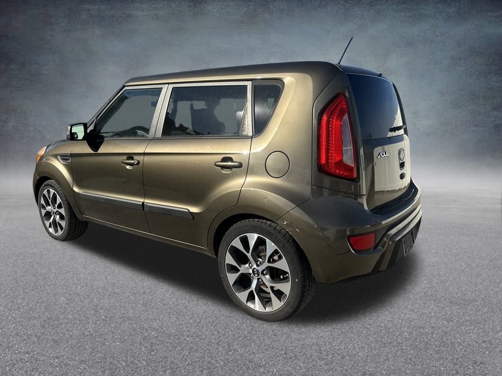 Used 2012 Kia Soul ! image 3
