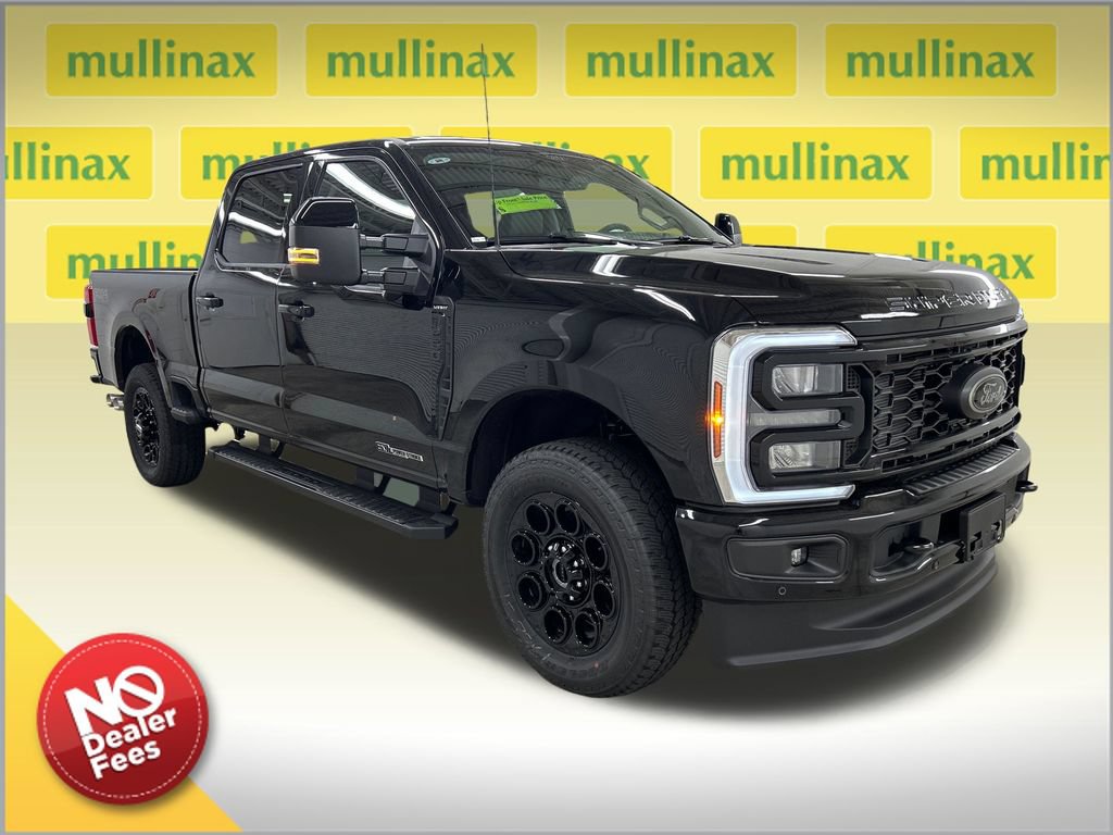 New 2026 Ford F250 Lariat w/ Black Appearance Package