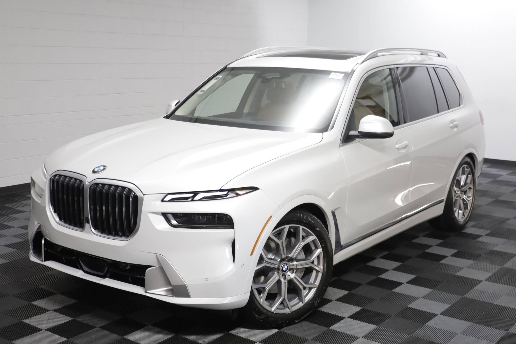 New 2027 BMW X7 xDrive40i AWD/4WD image 2
