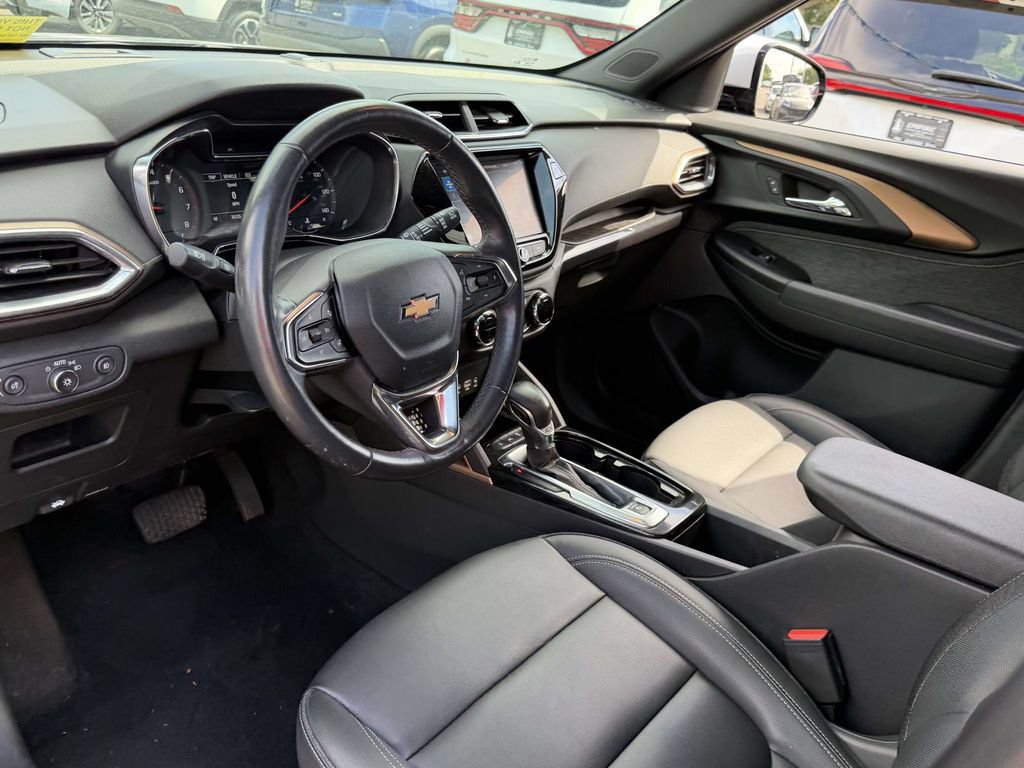 Used 2023 Chevrolet TrailBlazer ACTIV w/ Convenience Package FWD image 14
