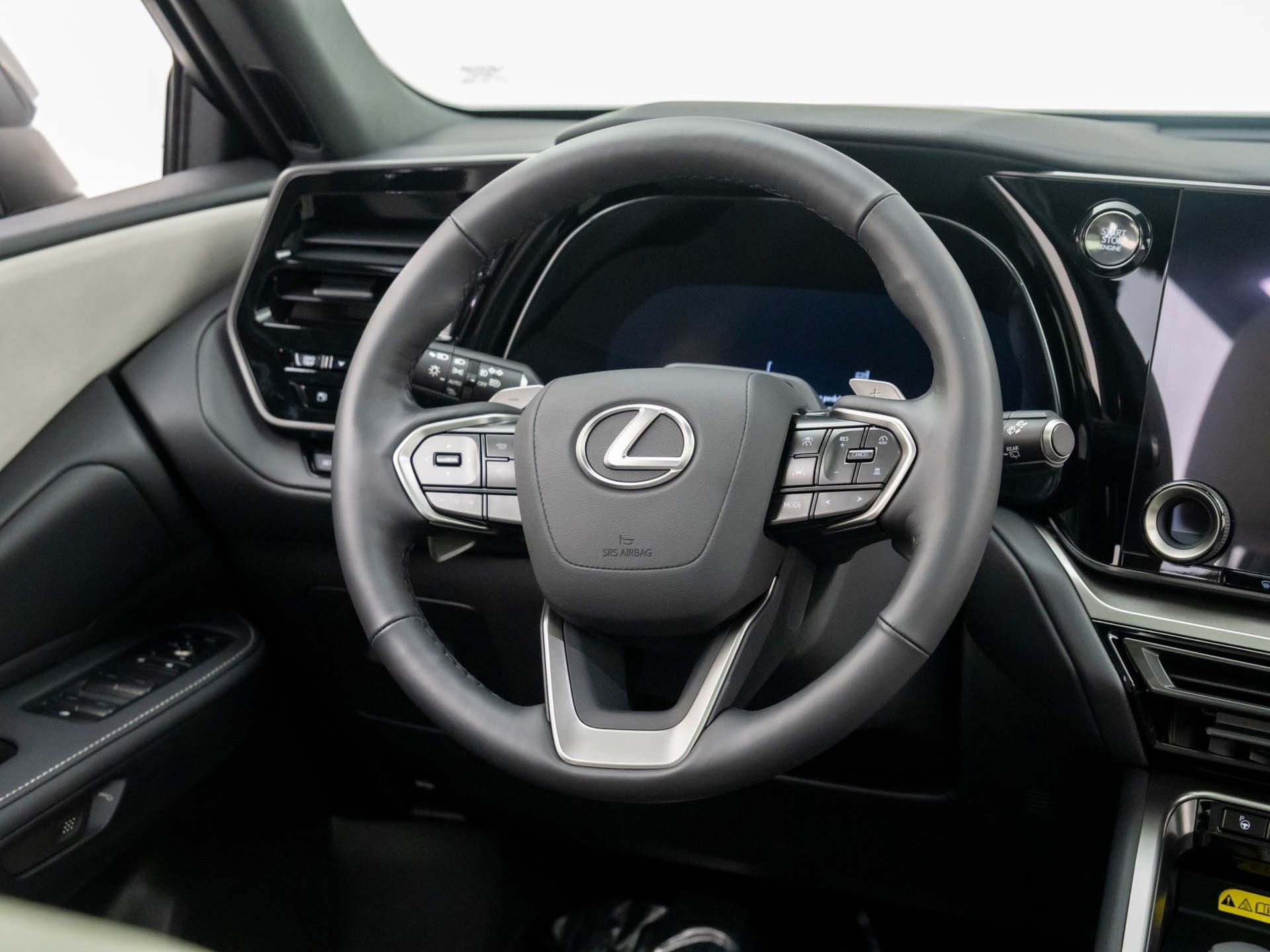 Used 2025 Lexus TX 350 AWD image 10