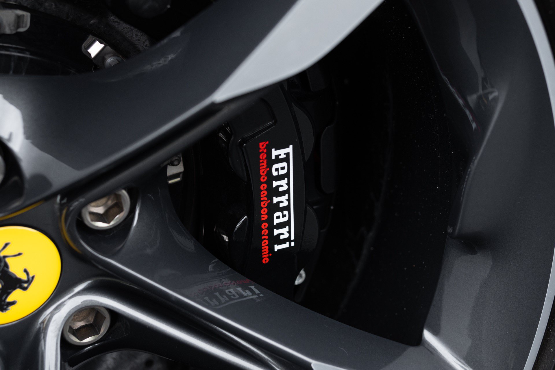 Used 2022 Ferrari SF90 Spider AWD/4WD image 21