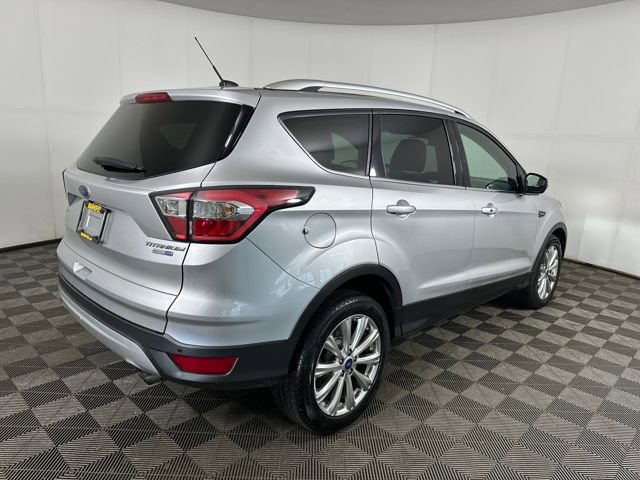 Used 2017 Ford Escape Titanium image 3