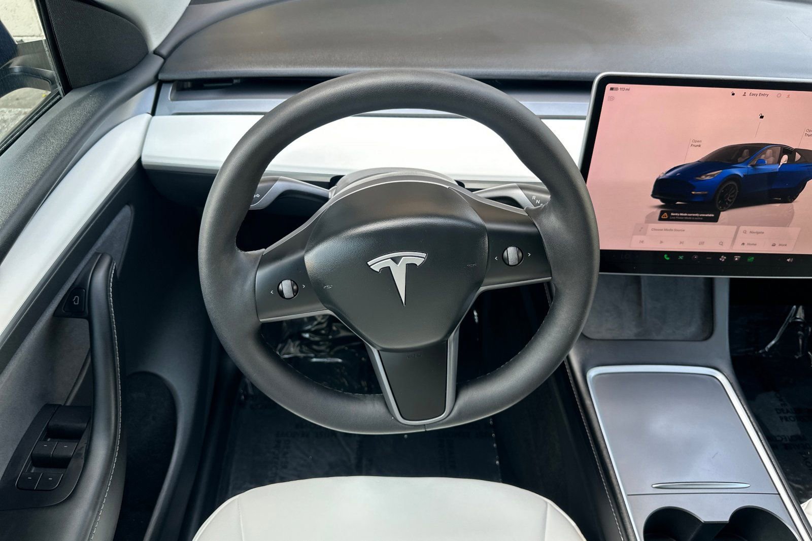 Used 2022 Tesla Model Y Performance image 14