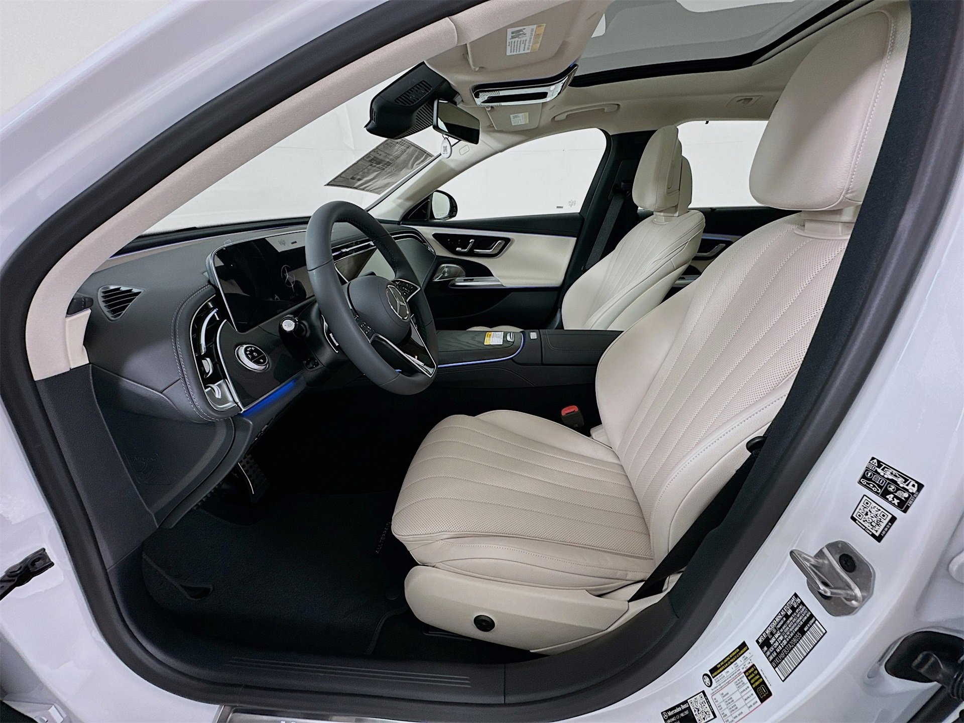 New 2026 Mercedes-Benz E 450 4MATIC All-Terrain Wagon image 23