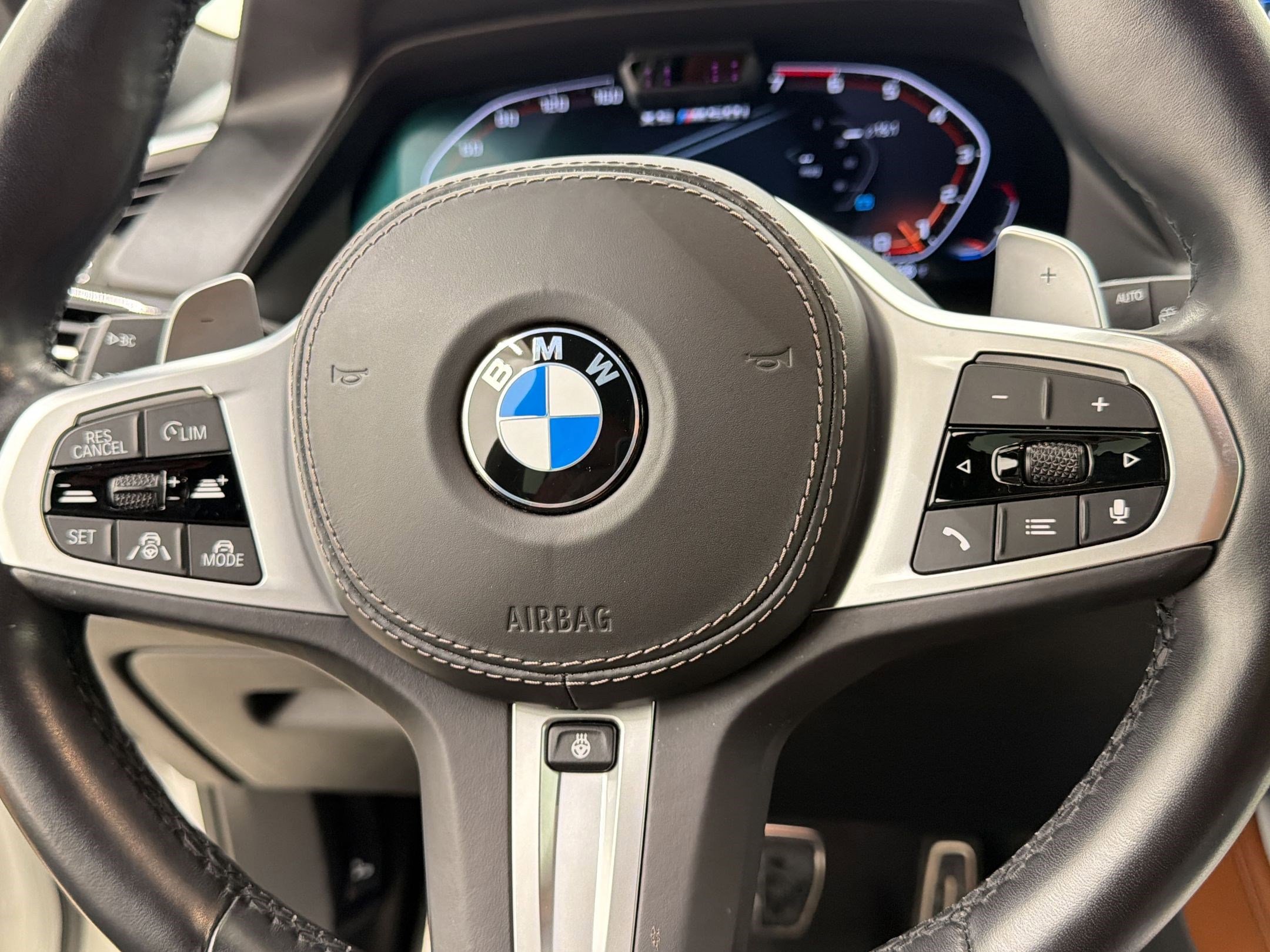 Used 2022 BMW X5 M50i w/ Executive Package AWD/4WD image 16