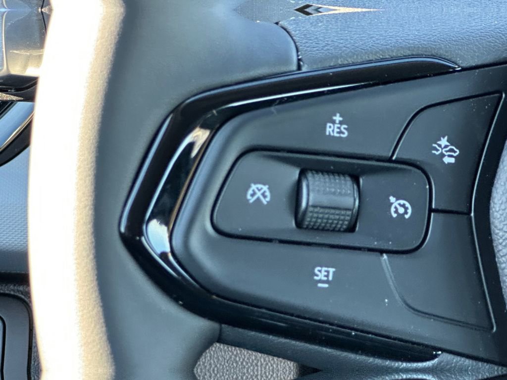 New 2027 Chevrolet Bolt LT w/ Comfort Package image 21